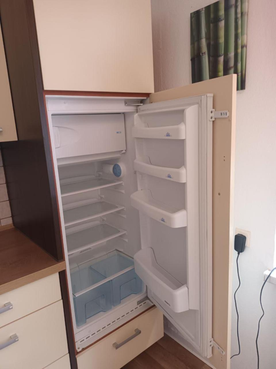 Flat In Neo Country Style Aus Gruenderzeit Bis 6 Person Leipzig Exterior foto