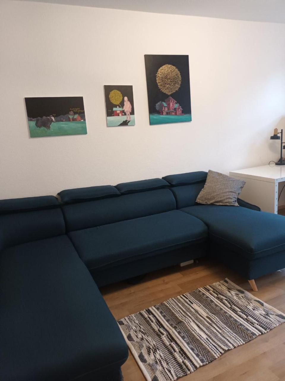 Flat In Neo Country Style Aus Gruenderzeit Bis 6 Person Leipzig Exterior foto