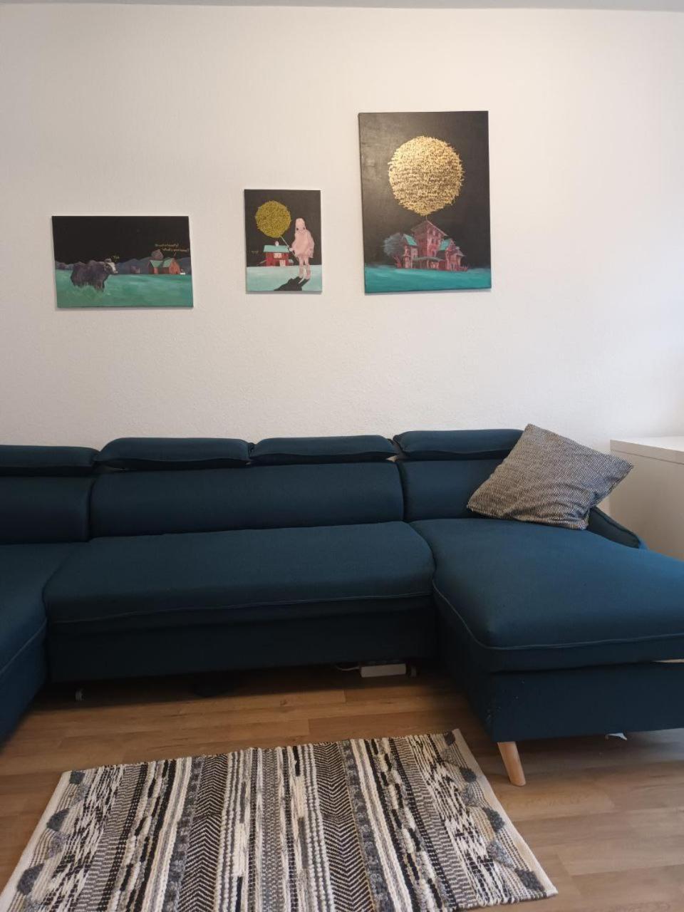 Flat In Neo Country Style Aus Gruenderzeit Bis 6 Person Leipzig Exterior foto