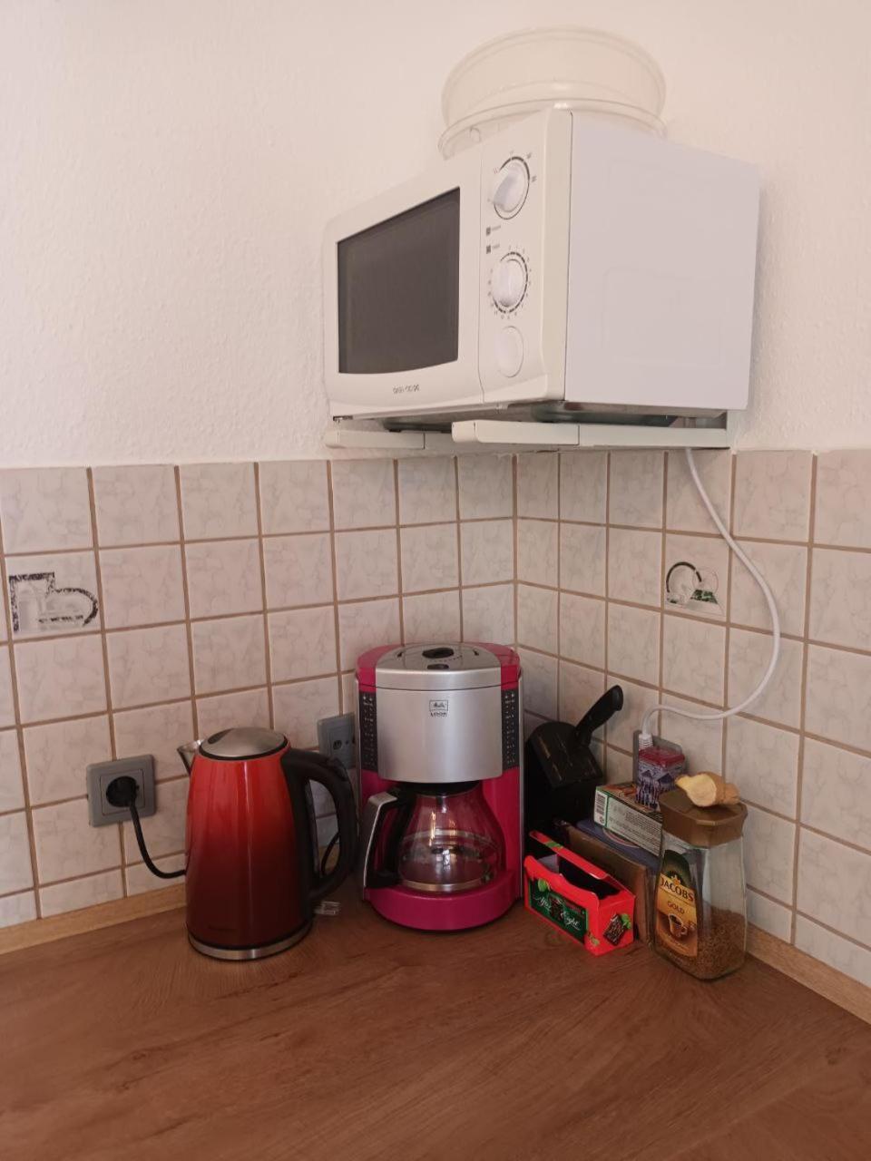 Flat In Neo Country Style Aus Gruenderzeit Bis 6 Person Leipzig Exterior foto